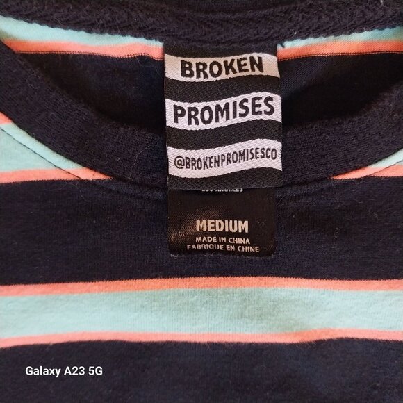 Broken Promises Striped T-Shirt Medium Black Mint Cotton Polyester Mens Crew Nec - Picture 2 of 7